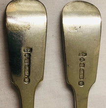 Load image into Gallery viewer, Antique Set of 5+2 Quality Silver Plated Fiddle Pattern Dessert Forks - D&A + EP B - AZeeMall