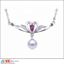 Load image into Gallery viewer, Heart Flower Jewellery Cultured Silver Freshwater Pearl Pendant with Chain - AZeeMall
