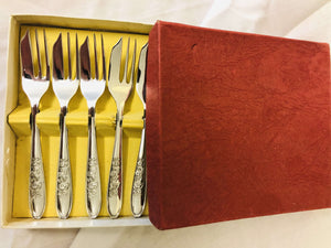 Dessert Forks in Case Box - Set of 6 - Vintage Silver Plated Cutlery - AZeeMall