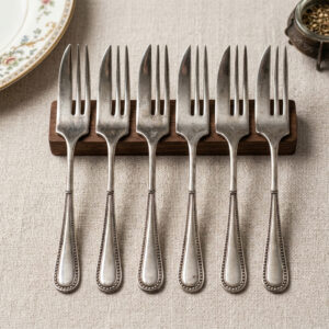 Dessert Forks - Set of 6 - Vintage Silver Plated Cutlery