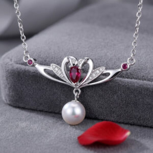 Heart Flower Jewellery Cultured Silver Freshwater Pearl Pendant with Chain